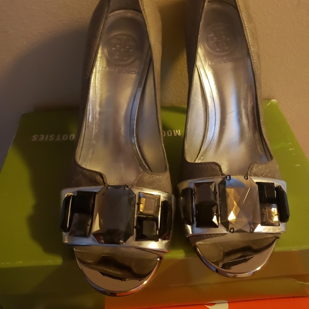 Tory Burch pumps